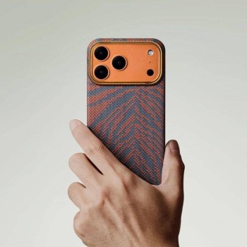 Карбонов Калъф с MagSafe Pitaka Edge Breath of Veins за iPhone 17 Pro Max – Burning Orange