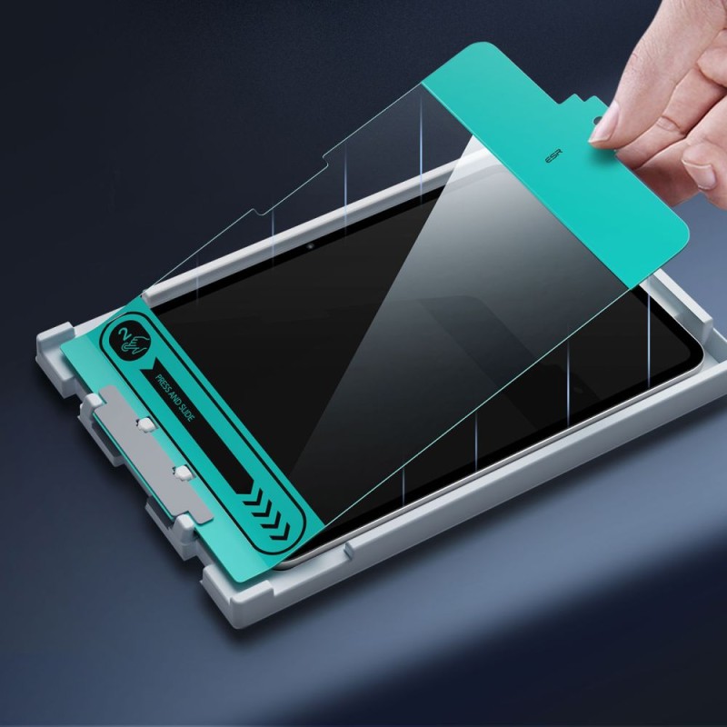 Протектор(2 броя)за дисплей на iPad Pro 5 (11 2024) от ESR Tempered Glass - Apple Протектор(2 броя)за дисплей на iPad Pro 5 (11 2024) от ESR Tempered Glass - Протектор(2 броя)за дисплей на iPad Pro 5 (11 2024) от ESR