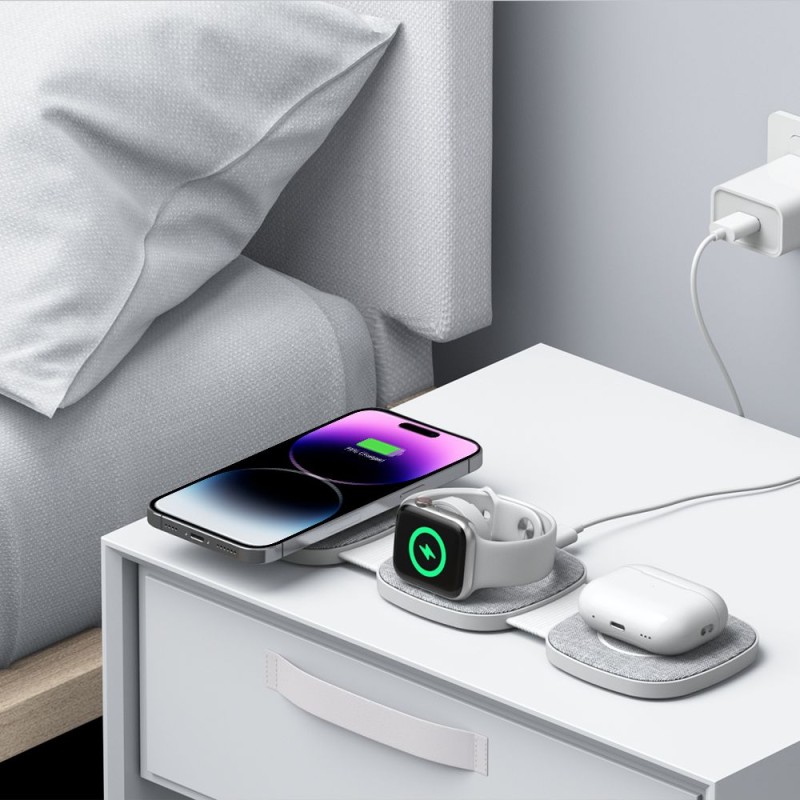 Сгъваемо безжично зарядно 3в1 с MagSafe от Tech Protect A32 - Wireless Сгъваемо безжично зарядно 3в1 с MagSafe от Tech Protect A32 - Сгъваемо безжично зарядно 3в1 с MagSafe от Tech Protect A32