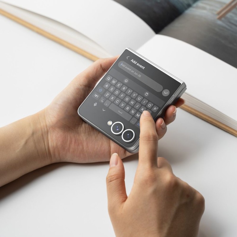 Стъклен протектор за Samsung Z Flip 7 – Ringke Glass Pro (2 броя) - Samsung Z Стъклен протектор за Samsung Z Flip 7 – Ringke Glass Pro (2 броя) - Стъклен протектор за Samsung Z Flip 7 – Ringke Glass Pro (2 броя
