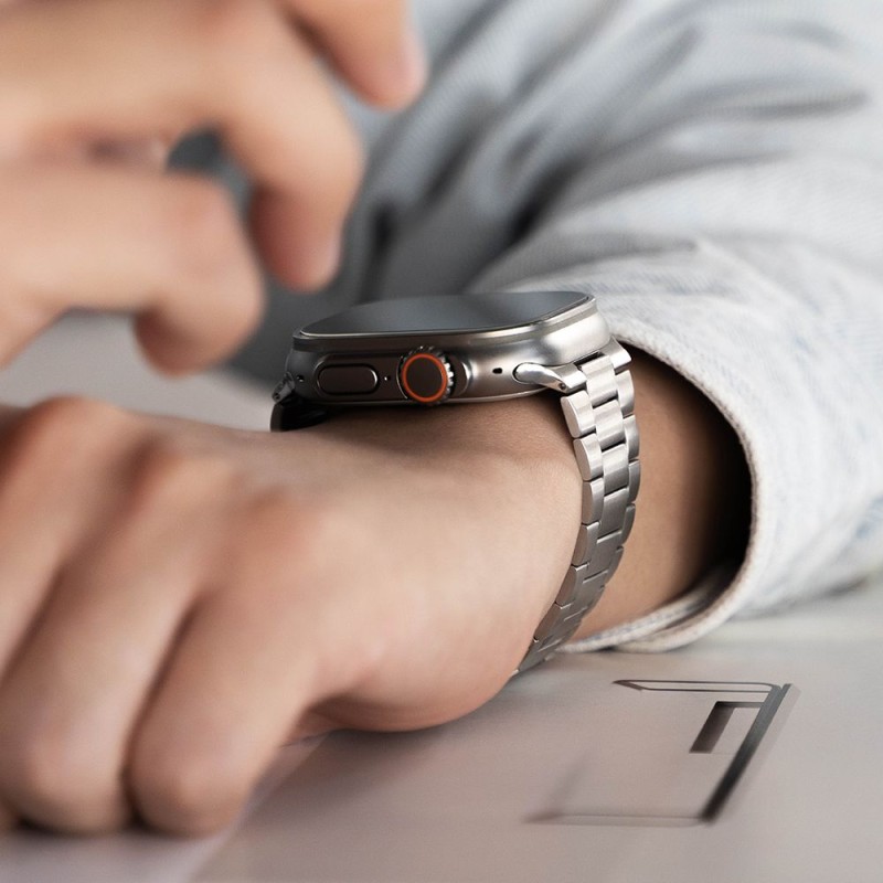 Ringke Metal One Air Каишка за Apple Watch 44 / 45 / 46 / 49 mm – Silver - Ringke Metal One Air Каишка за Apple Watch 44 / 45 / 46 / 49 mm