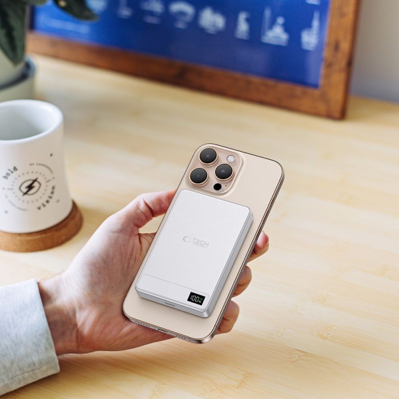 TECH-PROTECT PB33 LifeMag MagSafe Power Bank 5000 mAh Сребрист - TECH-PROTECT PB33 LifeMag MagSafe Power Bank 5000 mAh Сребрист - 5906302309597