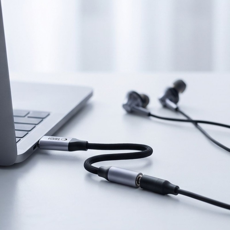 TECH-PROTECT ULTRABOOST адаптер USB-C към 3.5 мм mini jack (DAC) Iron Grey TECH-PROTECT ULTRABOOST адаптер USB-C към 3.5 мм mini jack (DAC) Iron Grey