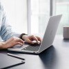 Spigen AirSkin за MacBook Air 13 M2–M5 (2023–2026) Frost Clear (прозрачно мат) - 8800337246636-ACS11530